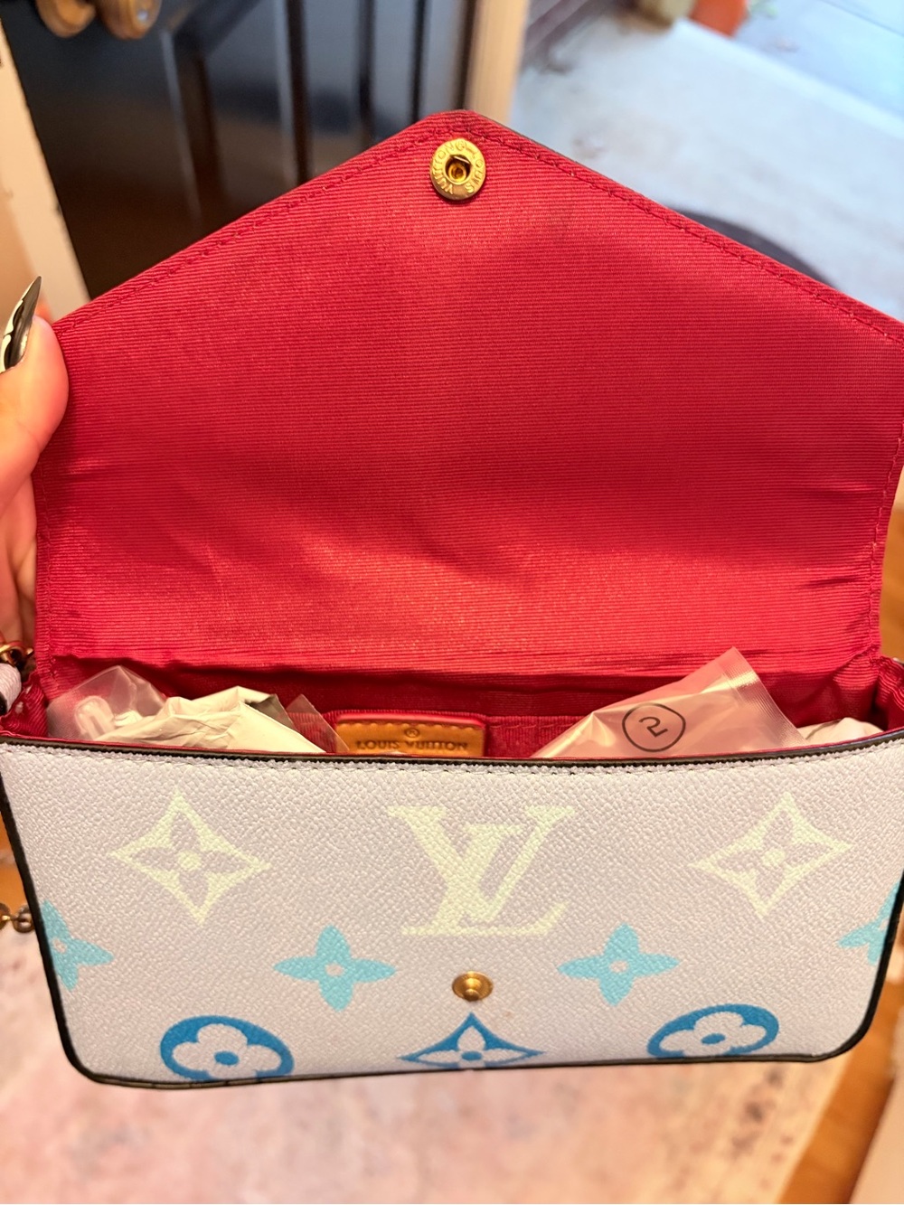 Louis Vuitton Cream & Blue Monogram Chain Wallet - Picture 3 of 4